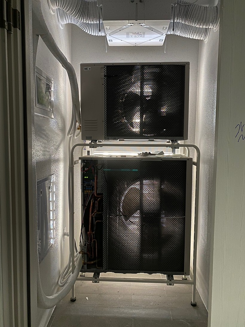 d1476870f7482de1d0444f77dce45af7_1620985